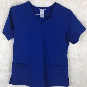 Scrub top